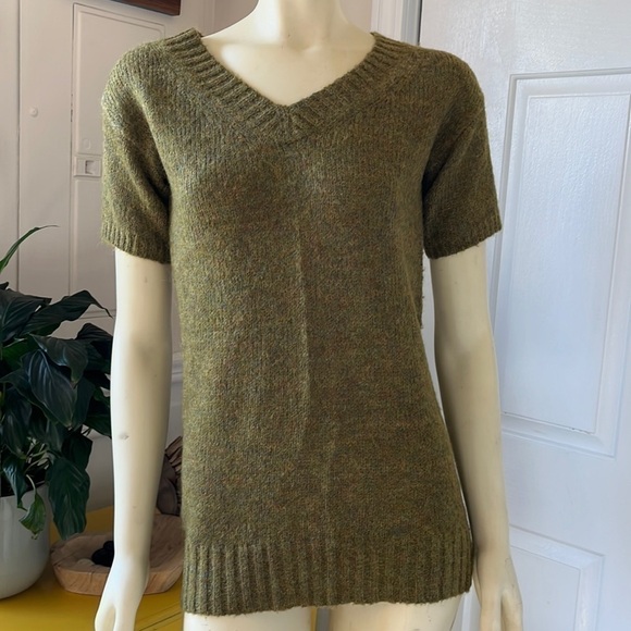 j.crew September Sweater V Neck Heather Moss Short Sleeve XS - Picture 1 of 9